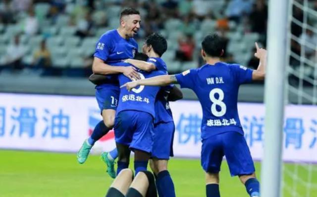 Kaiyun Sports-开云体育-【中超】阿齐兹戴维森点射 三镇2比1亚泰主场首胜